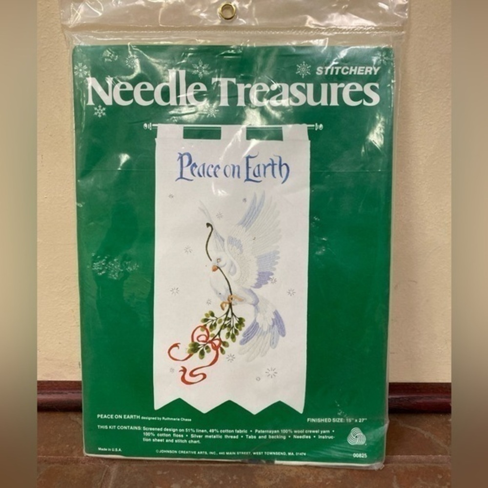Needle Treasures Stitchery Kit PEACE ON EARTH Dove Bird Christmas Banner 15"x27"